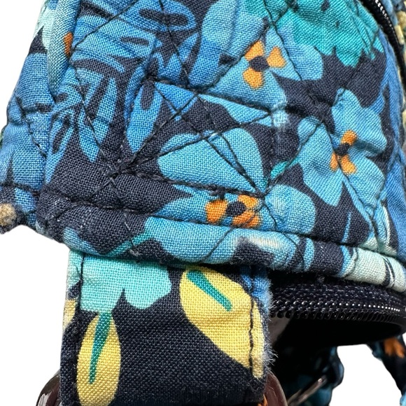 Gently Used Vera Bradley Set - Picture 6 of 11